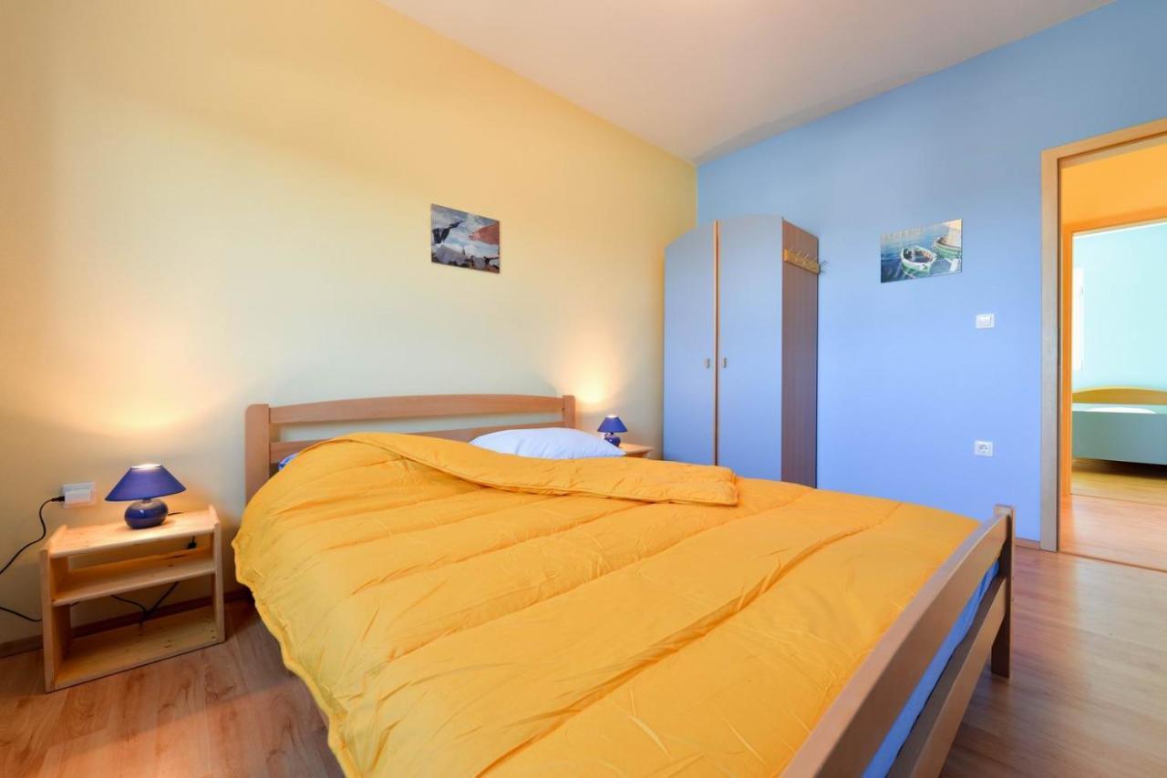 Paklina Apartments Starigrad Paklenica Εξωτερικό φωτογραφία
