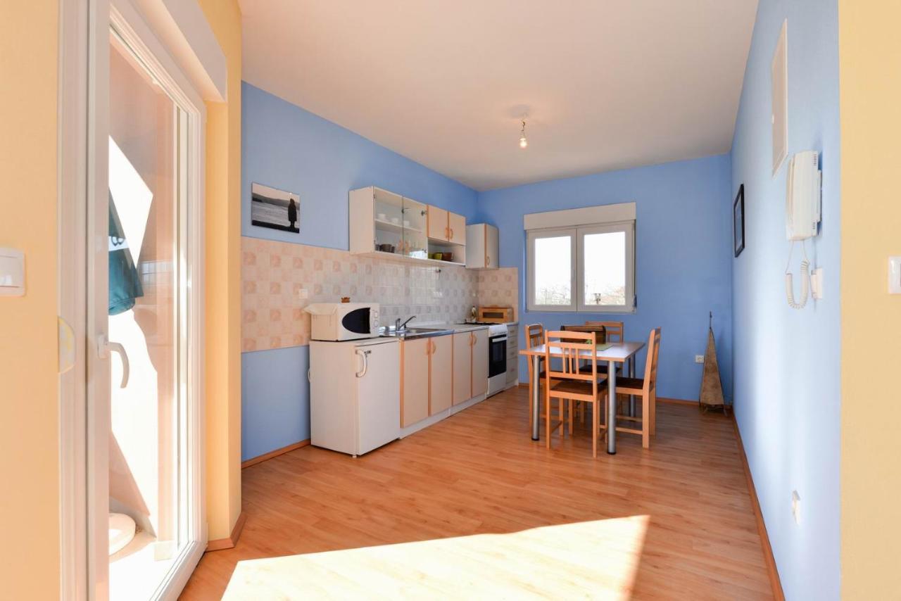 Paklina Apartments Starigrad Paklenica Εξωτερικό φωτογραφία