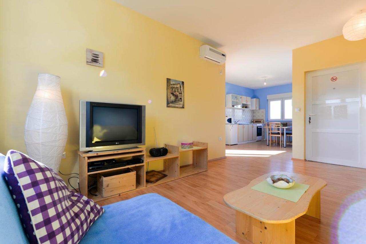 Paklina Apartments Starigrad Paklenica Εξωτερικό φωτογραφία